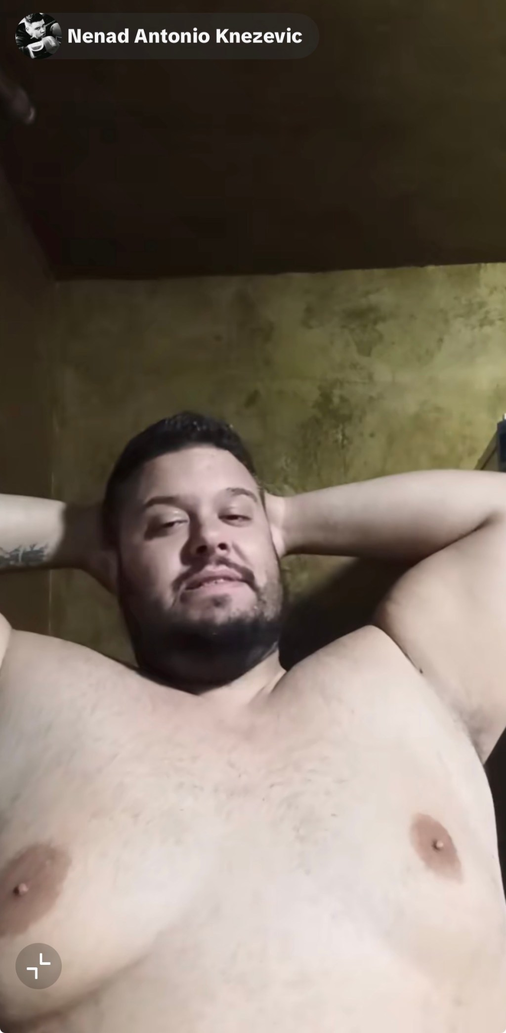 NEVIĐEN PREOKRET! Nenad Antonio Knežević od viralnih šamara do poljubaca sa&nbsp;suprugom!